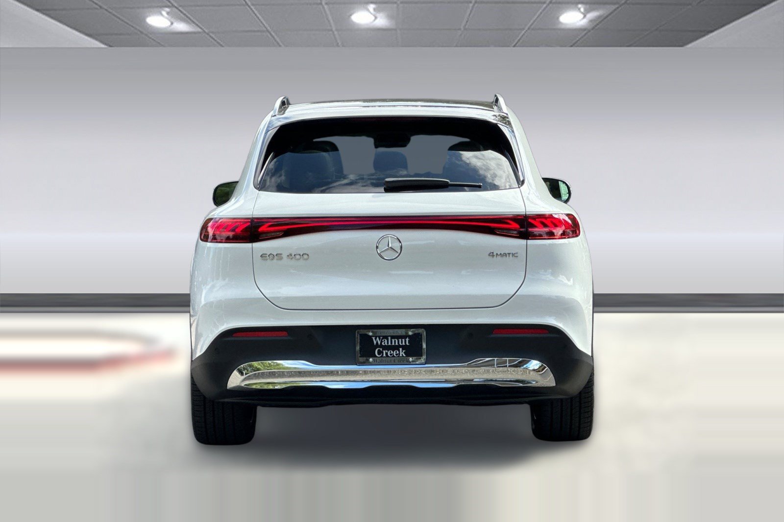 New 2027 Mercedes-Benz EQS 400 4MATIC SUV image 10