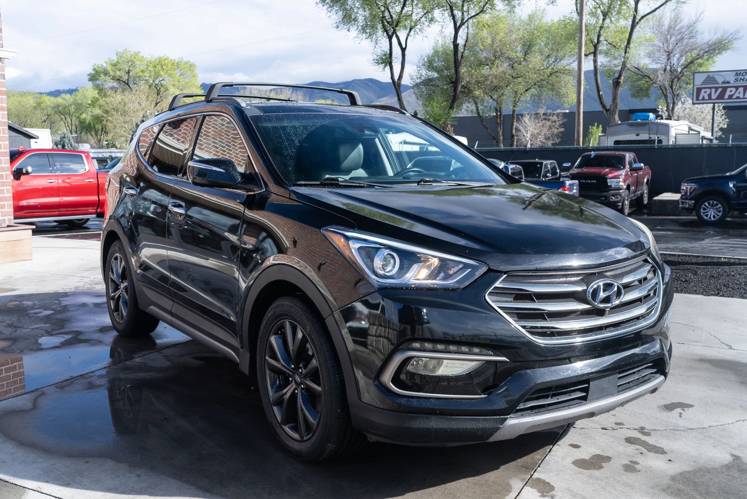 Used 2017 Hyundai Santa Fe Sport w/ 2.0T Ultimate Tech Package 05 image 11