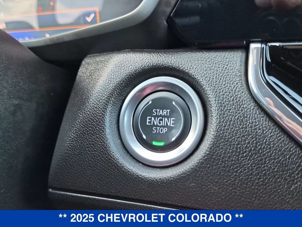 Used 2025 Chevrolet Colorado Trail Boss AWD/4WD image 27
