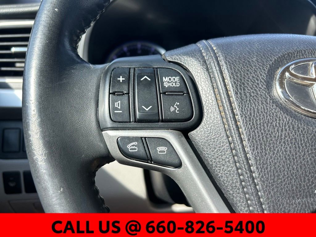 Used 2014 Toyota Highlander XLE image 18