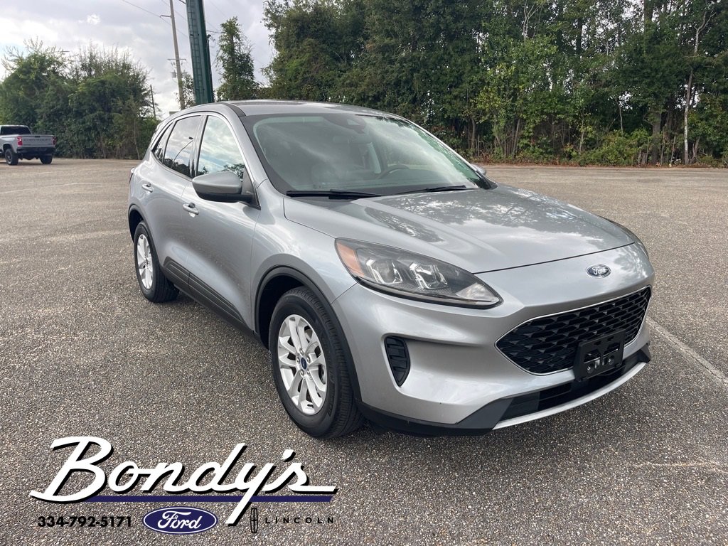 Used 2021 Ford Escape SE image 2