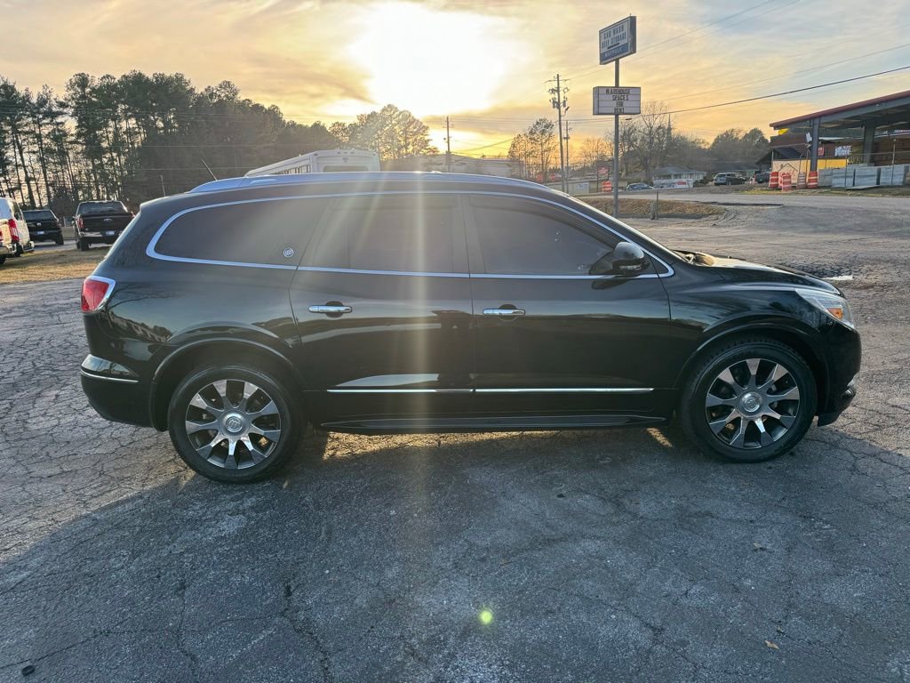 Used 2017 Buick Enclave Leather image 8