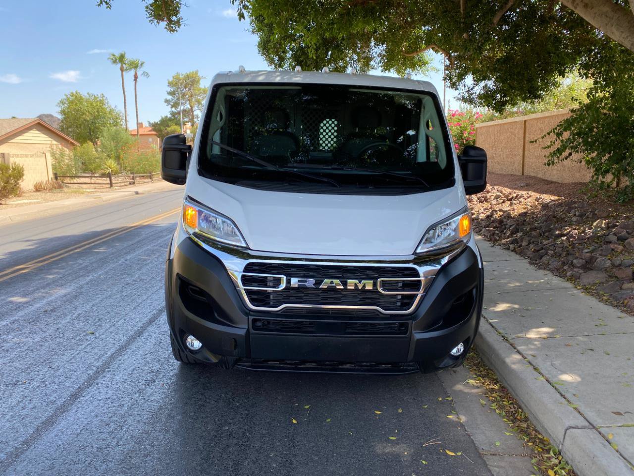 Used 2025 RAM ProMaster 2500 w/ U-Haul Equipment Group FWD image 3
