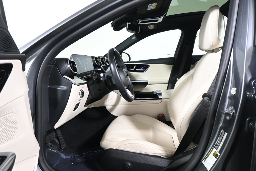 Certified 2023 Mercedes-Benz C 300 4MATIC Sedan image 3