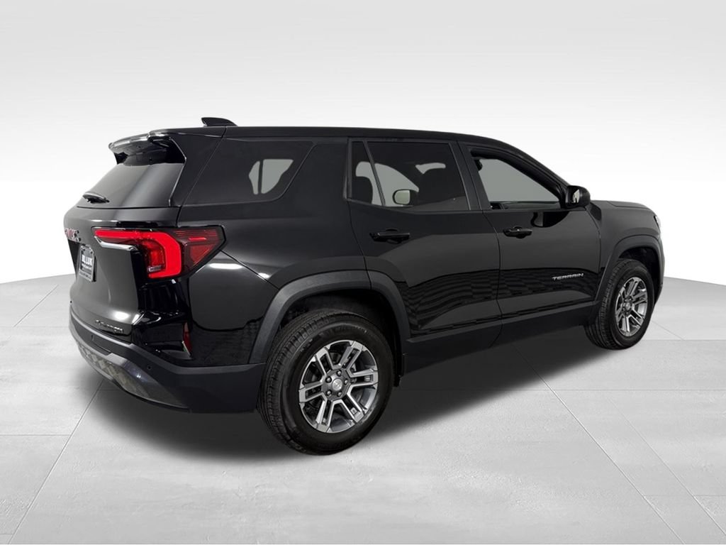 Used 2026 GMC Terrain Elevation FWD image 4