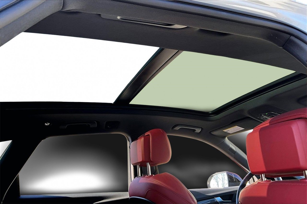 Used 2023 Audi SQ5 Premium Plus w/ Premium Plus Package image 15