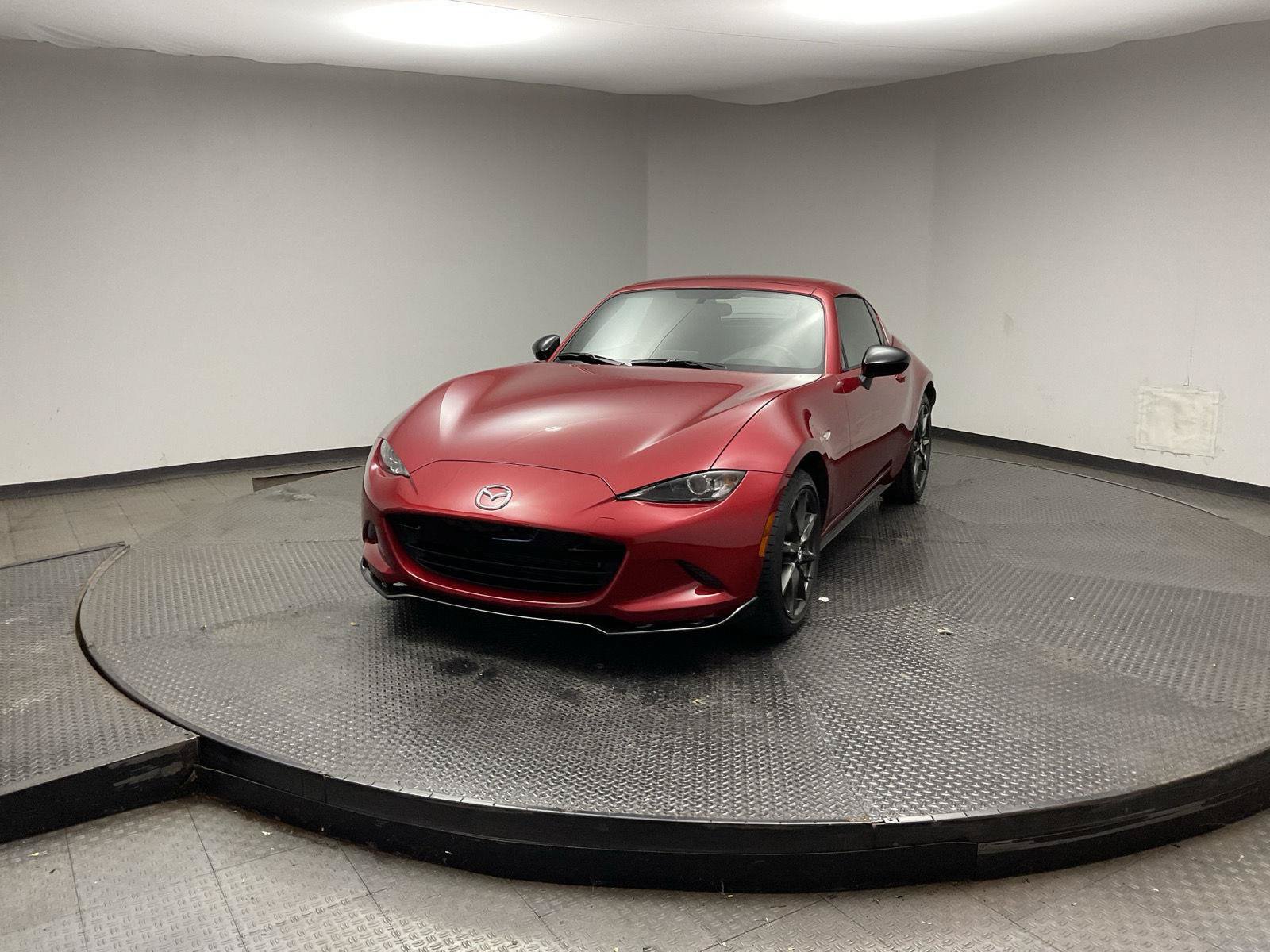 Used 2017 MAZDA MX-5 Miata RF Club RWD image 3