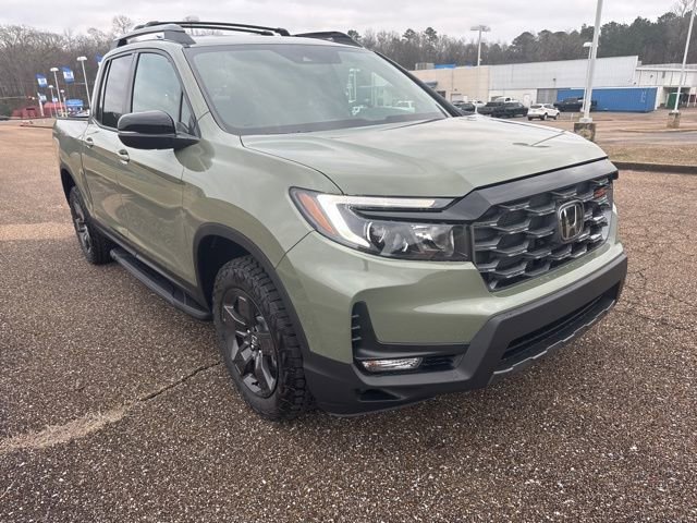 New 2026 Honda Ridgeline TrailSport image 2