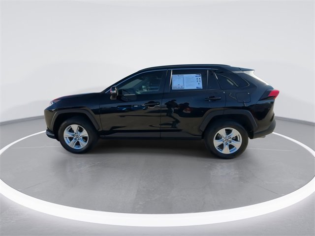 Used 2021 Toyota RAV4 XLE image 5