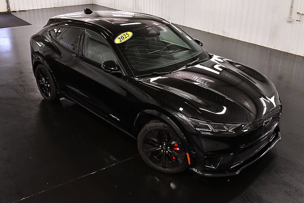 Used 2025 Ford Mustang Mach-E GT w/ Interior Protection Package AWD/4WD image 12