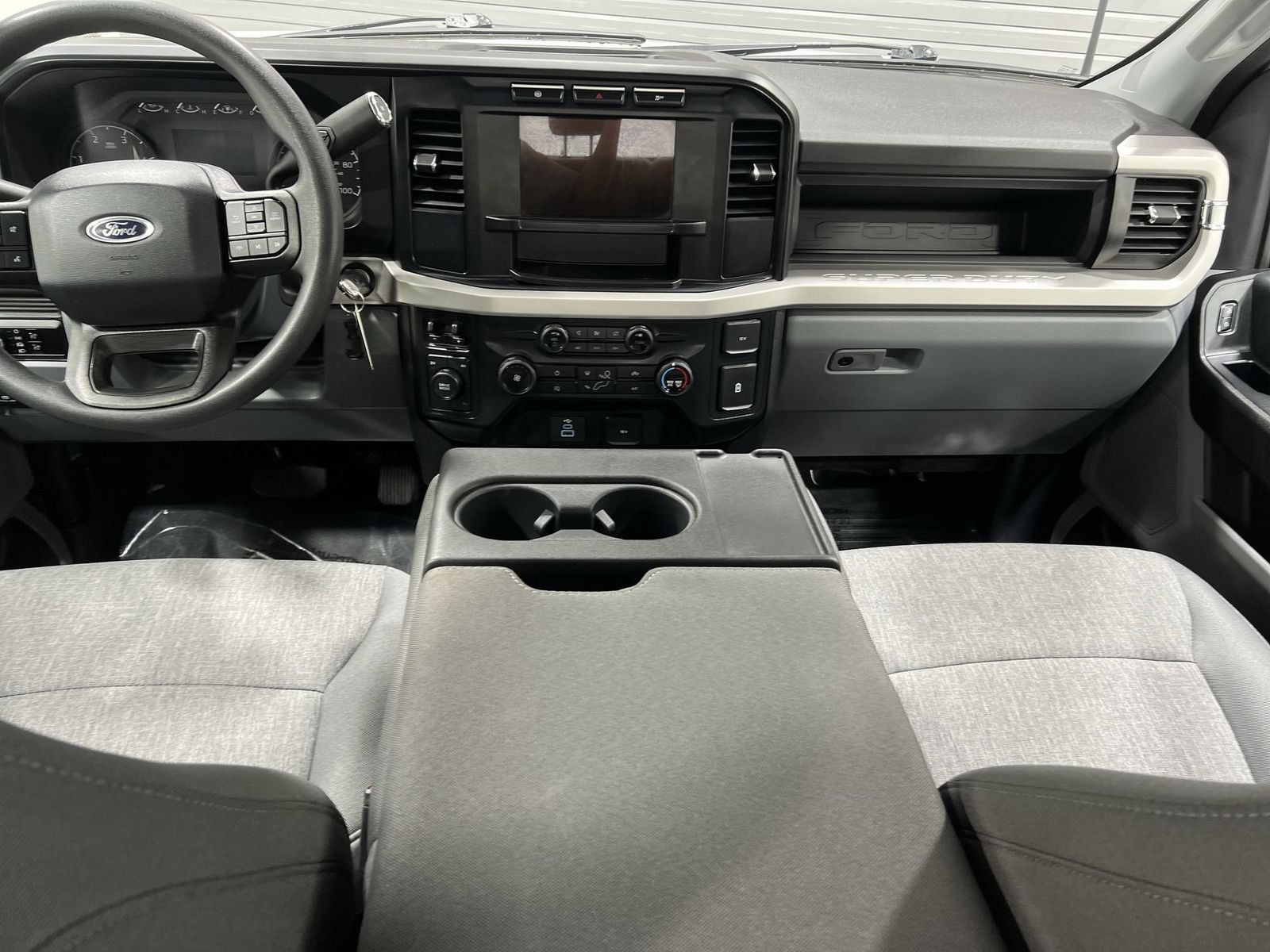 Used 2024 Ford F350 XL AWD/4WD image 19