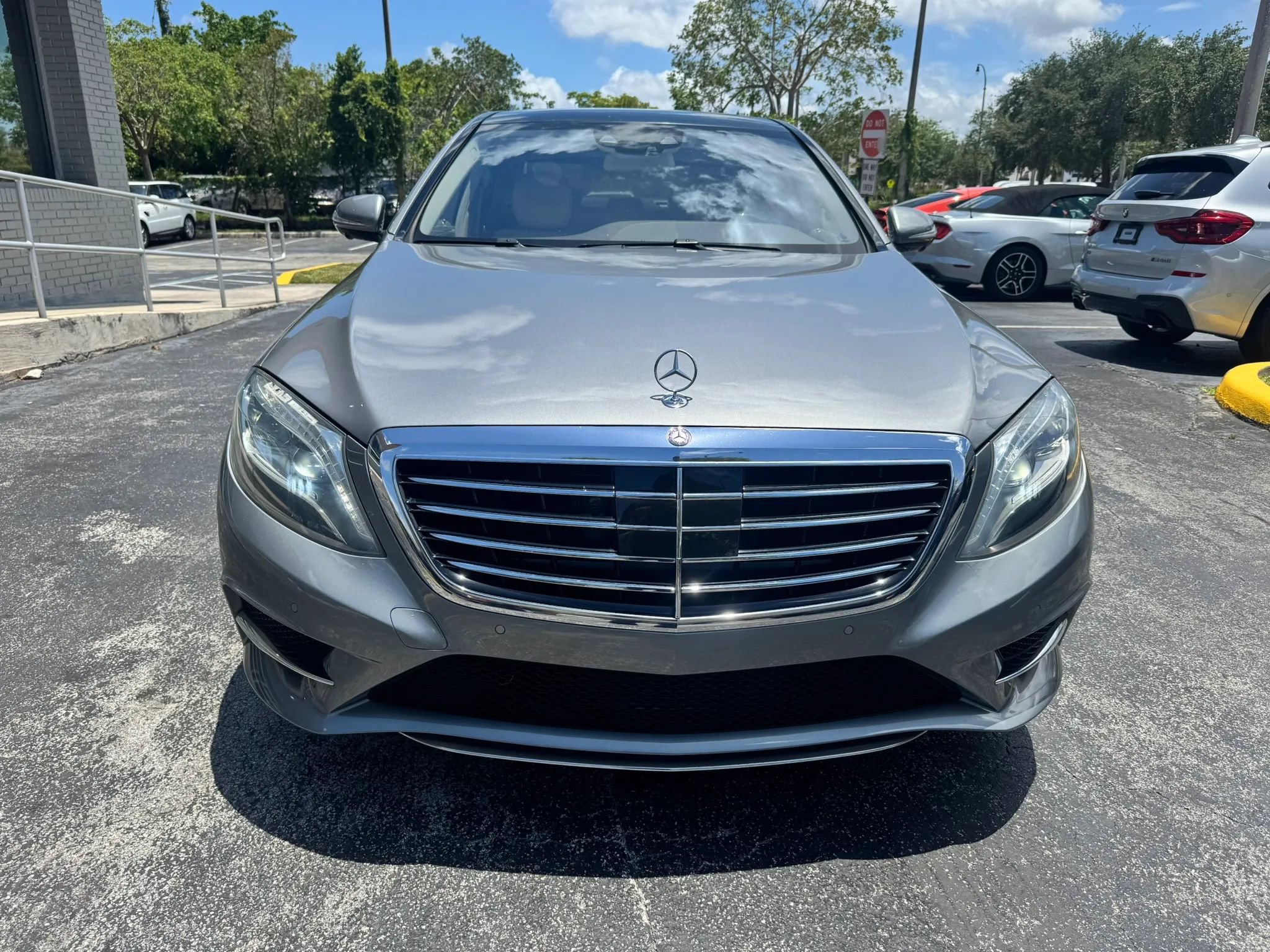 Used 2014 Mercedes-Benz S 550 Sedan image 3