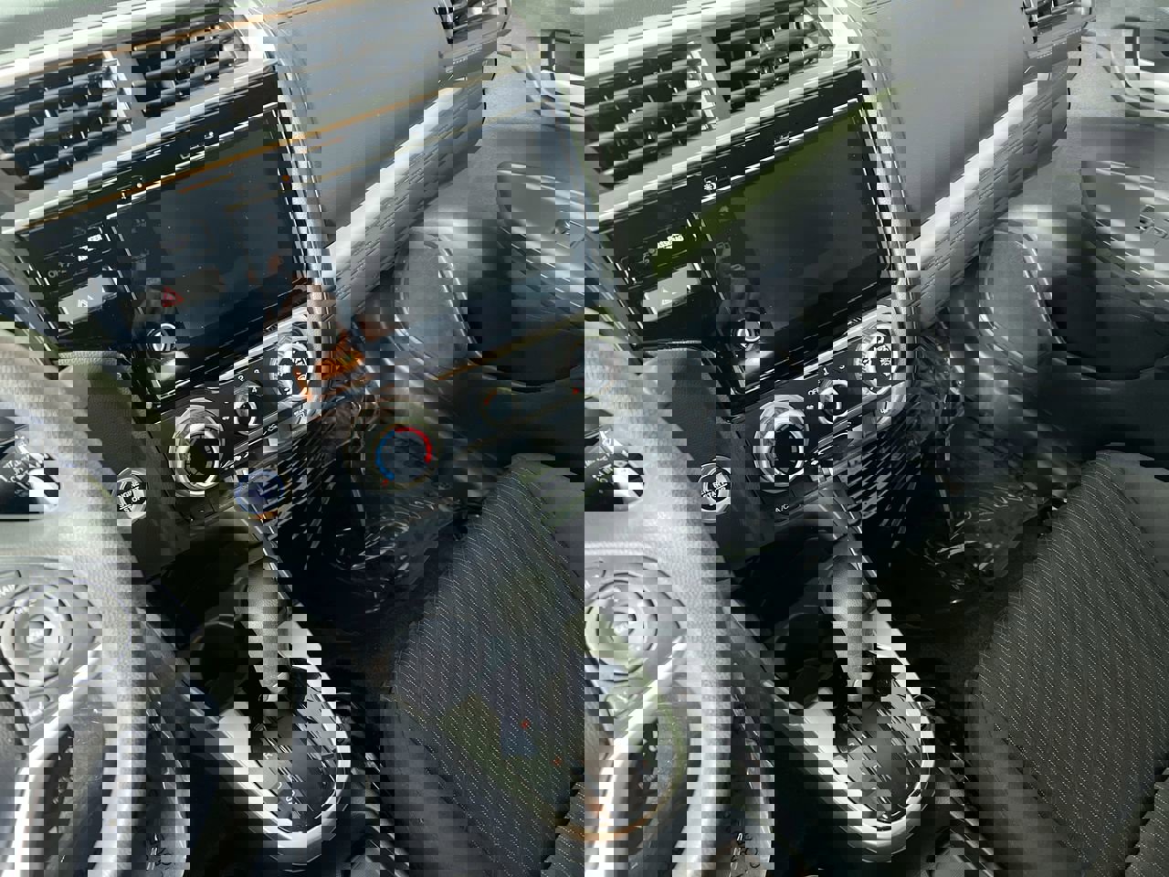 Used 2020 Honda Fit EX image 22