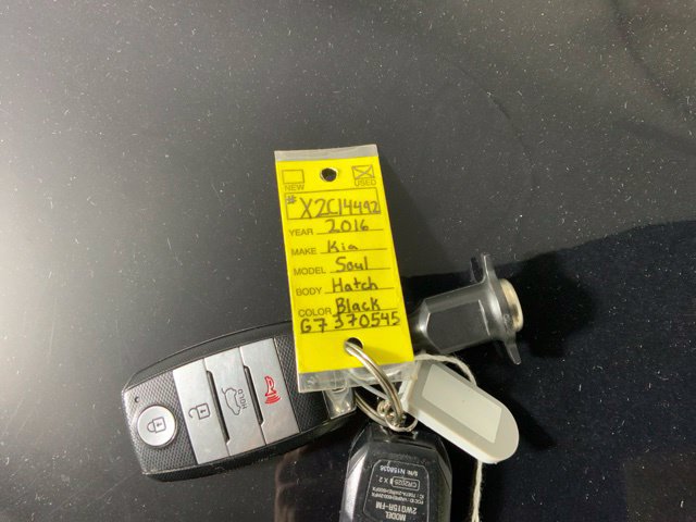 Used 2016 Kia Soul ! w/ Premium Package FWD image 34