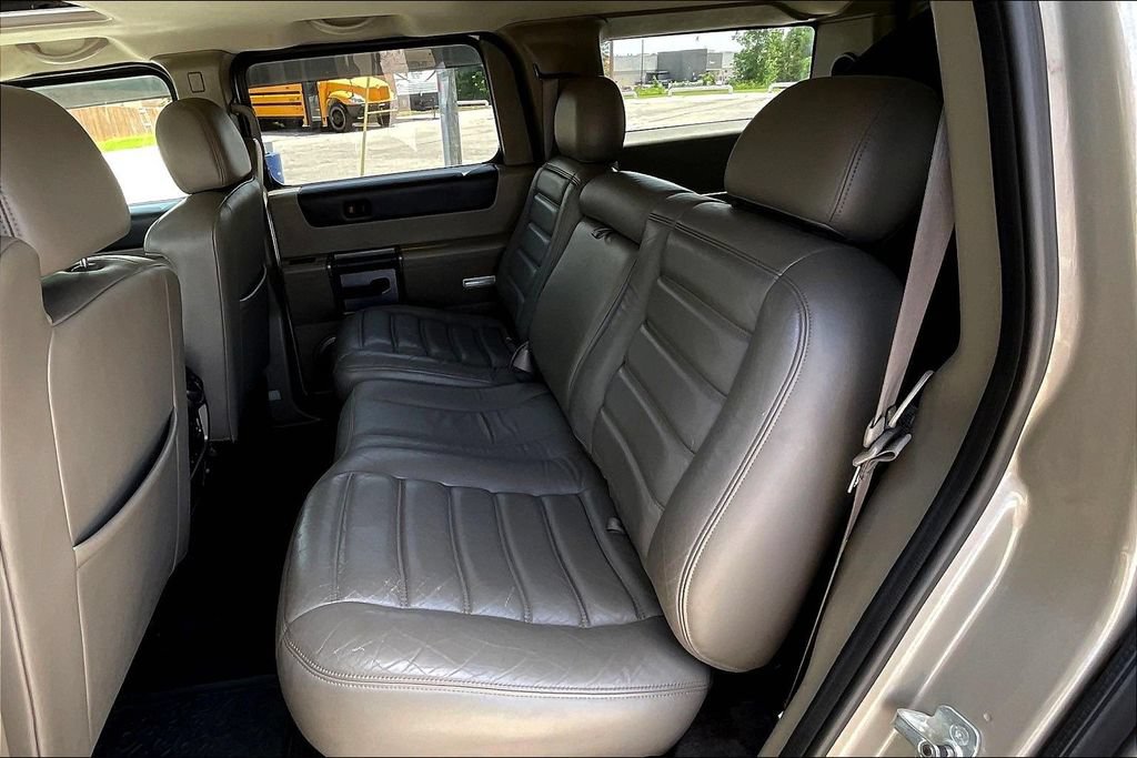 Used 2003 HUMMER H2 w/ Preferred Equipment Group AWD/4WD image 7
