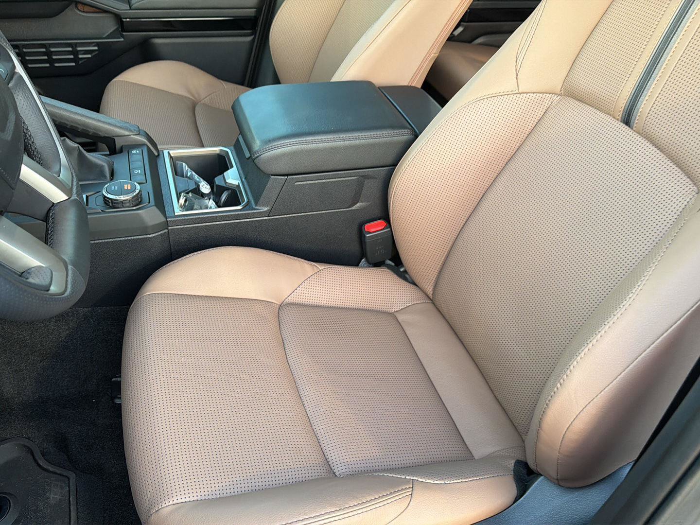 Certified 2026 Toyota 4Runner Limited RWD image 30