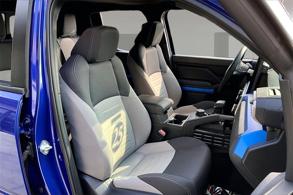 Used 2025 Toyota Tacoma TRD Off-Road w/ TRD Off Road Upgrade Package image 29