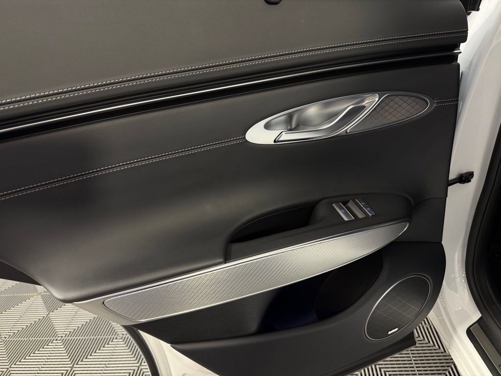 Used 2025 Genesis GV70 2.5T Sport Prestige w/ Sport Prestige Package AWD/4WD image 30