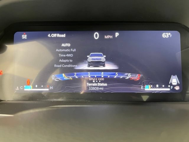 Used 2023 Jeep Grand Cherokee L Limited AWD/4WD image 26