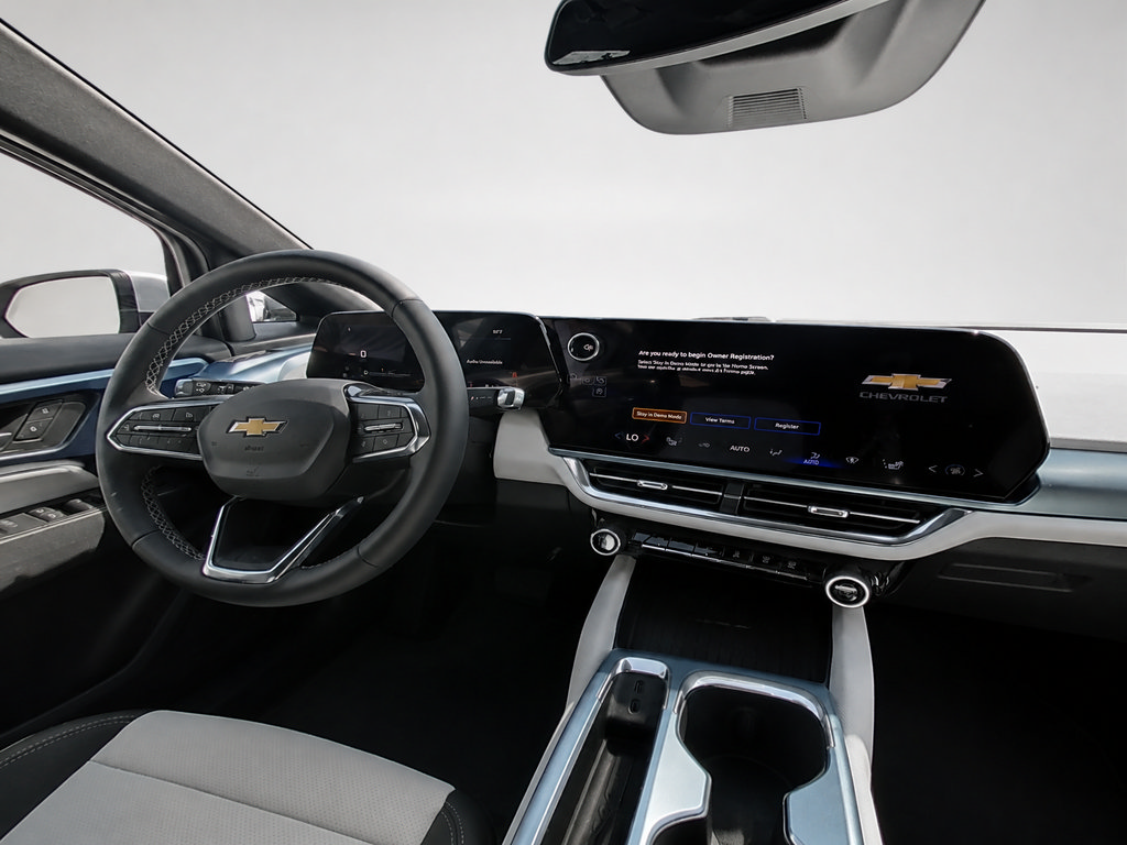 New 2026 Chevrolet Equinox EV LT FWD image 11