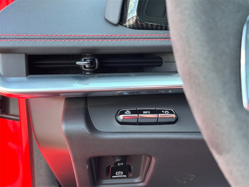 Used 2023 Chevrolet Corvette Stingray Preferred Cpe w/ Engine Appearance Package image 23