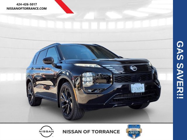 Used 2026 Nissan Rogue Platinum AWD/4WD image 1