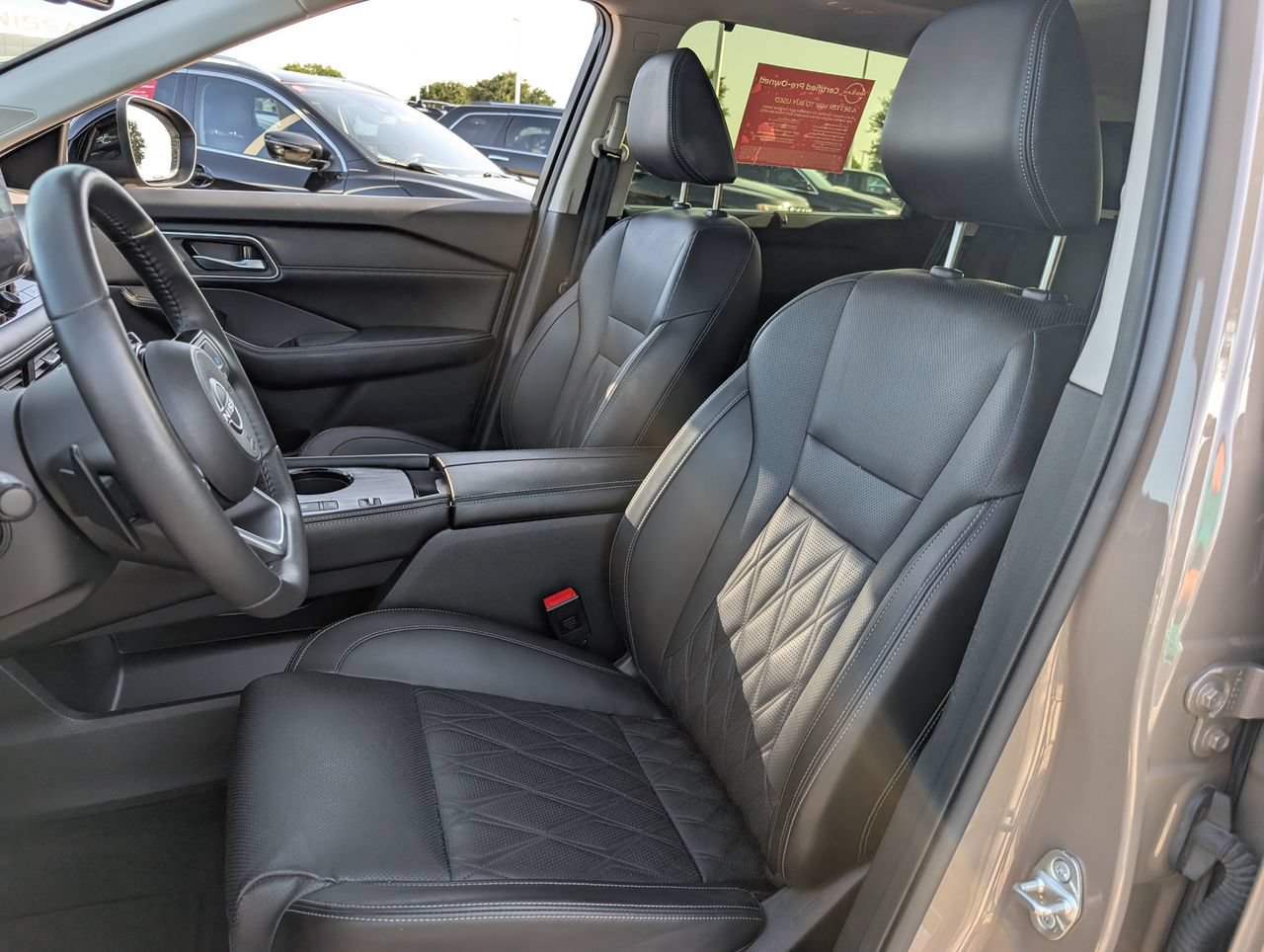 Certified 2024 Nissan Rogue Platinum w/ Platinum Premium Package FWD image 25