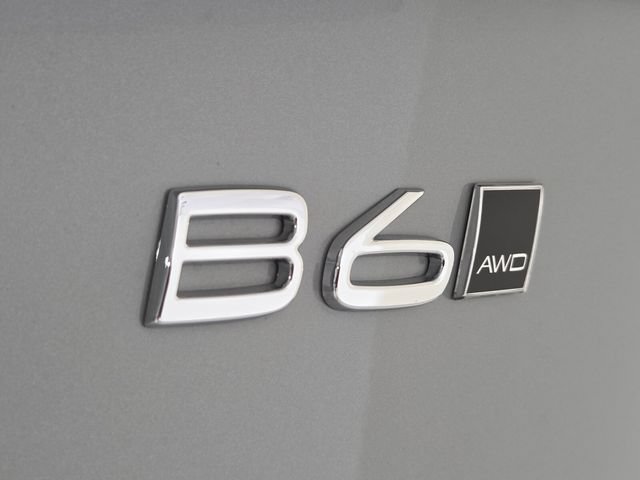 New 2026 Volvo XC90 B6 Plus w/ Protection Package Premier AWD/4WD image 43