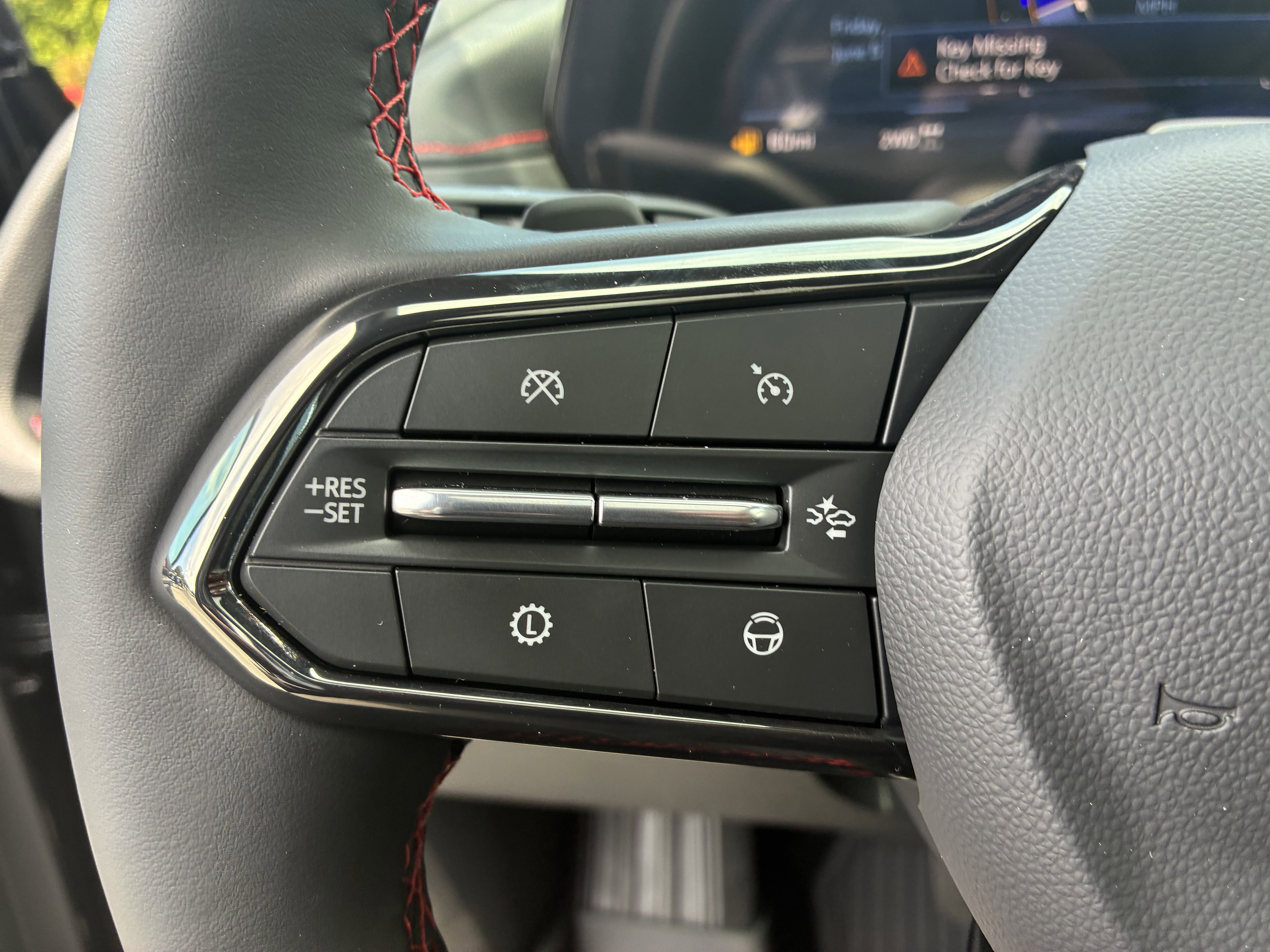 New 2026 Chevrolet Traverse RS w/ LPO, Floor Liner Package AWD/4WD image 32