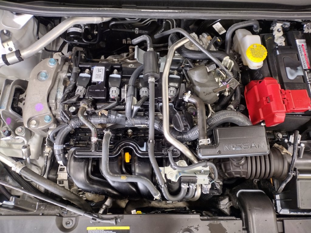 Used 2025 Nissan Sentra SR FWD image 8