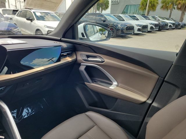 Certified 2025 Audi Q5 Premium w/ Convenience Package AWD/4WD image 14