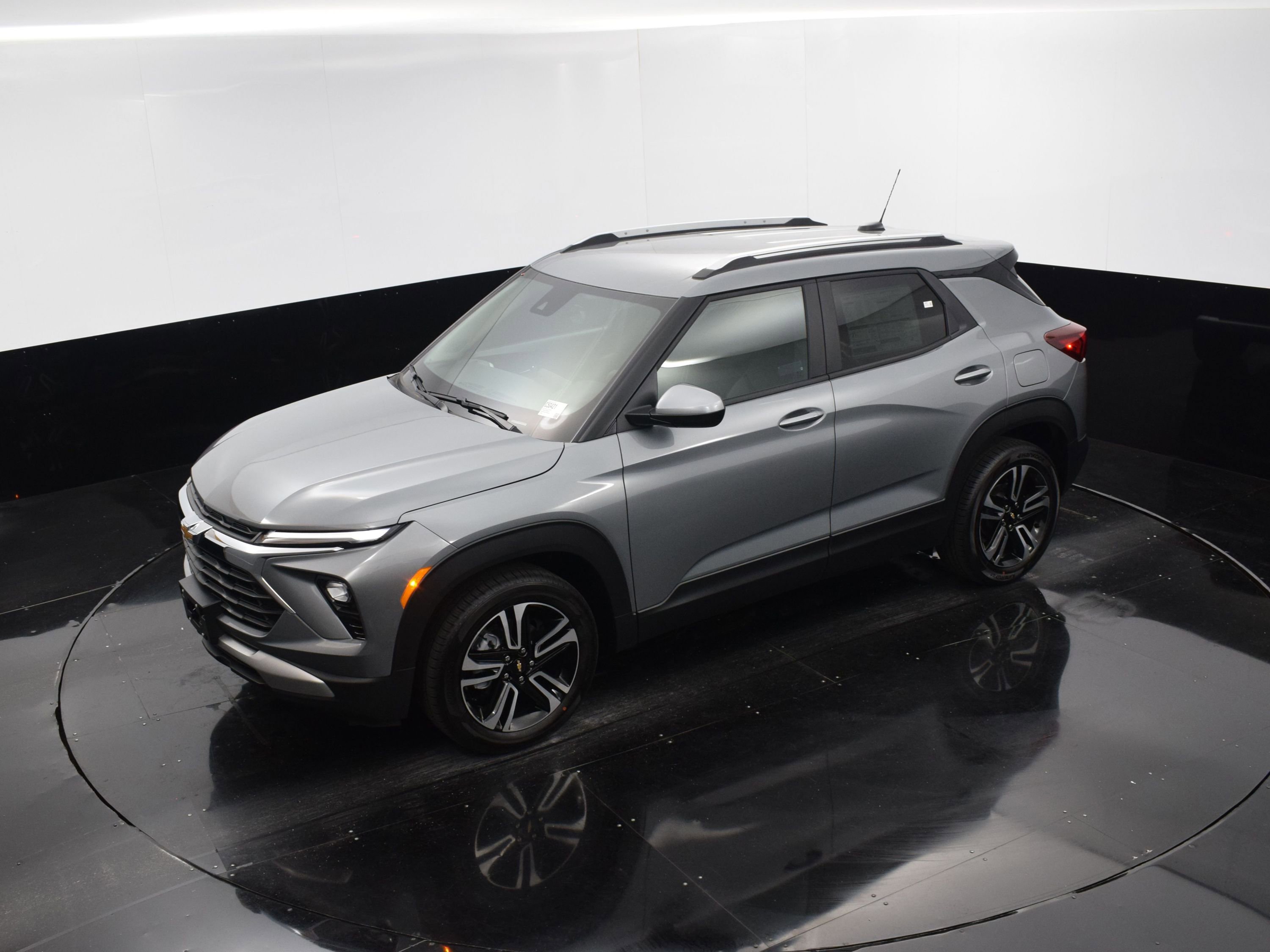 New 2025 Chevrolet TrailBlazer LT w/ Convenience Package image 26