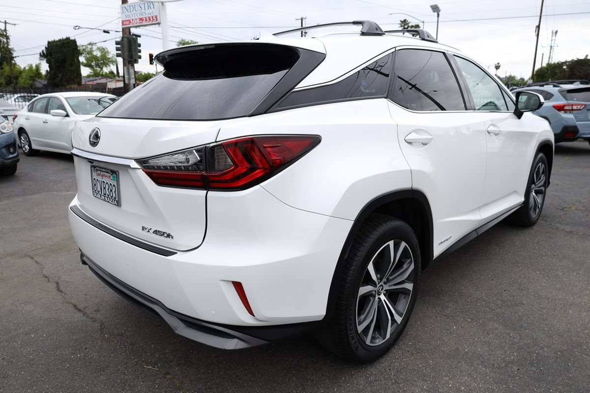 Used 2018 Lexus RX 450h AWD w/ Premium Package image 6