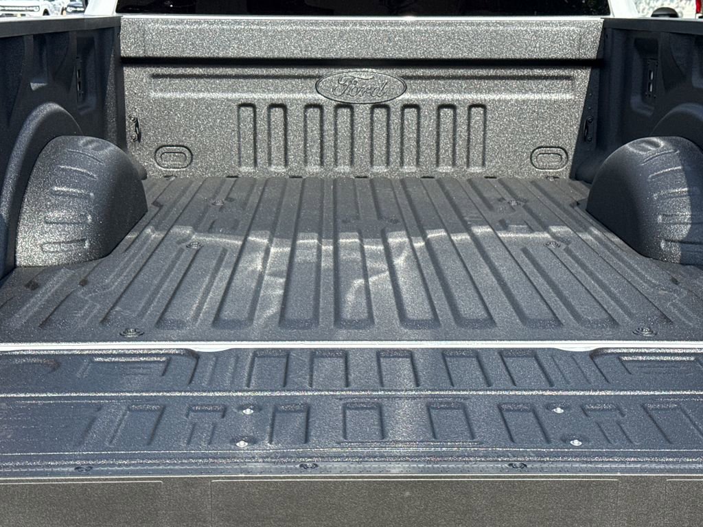 New 2026 Ford F250 Lariat AWD/4WD image 23