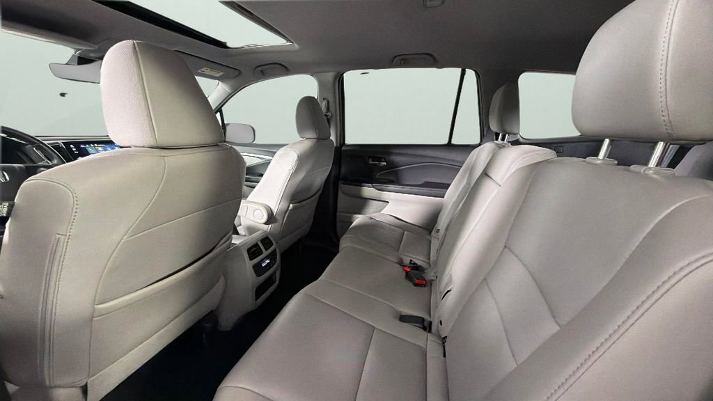 Used 2021 Honda Pilot Special Edition image 29