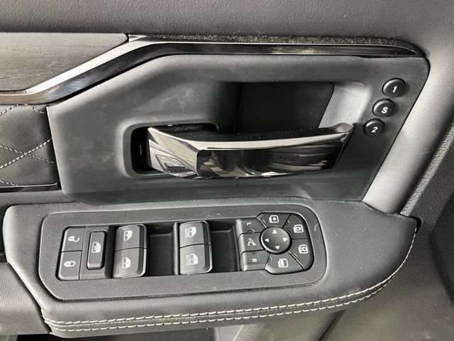 New 2026 RAM 2500 Limited AWD/4WD image 22