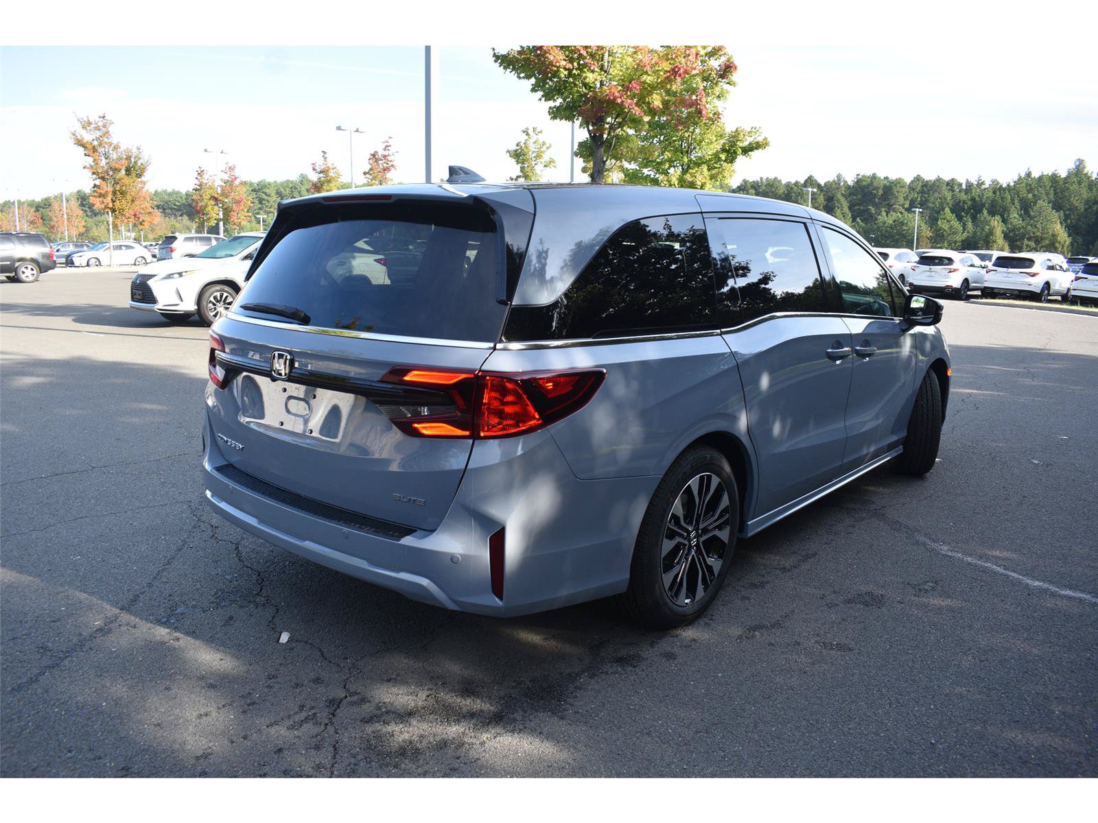 New 2027 Honda Odyssey Elite image 7