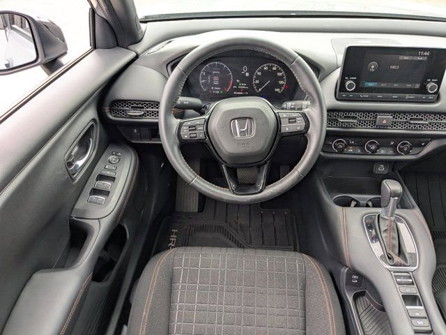 Used 2025 Honda HR-V Sport image 16