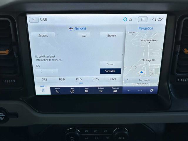 Used 2022 Ford Bronco Badlands image 28