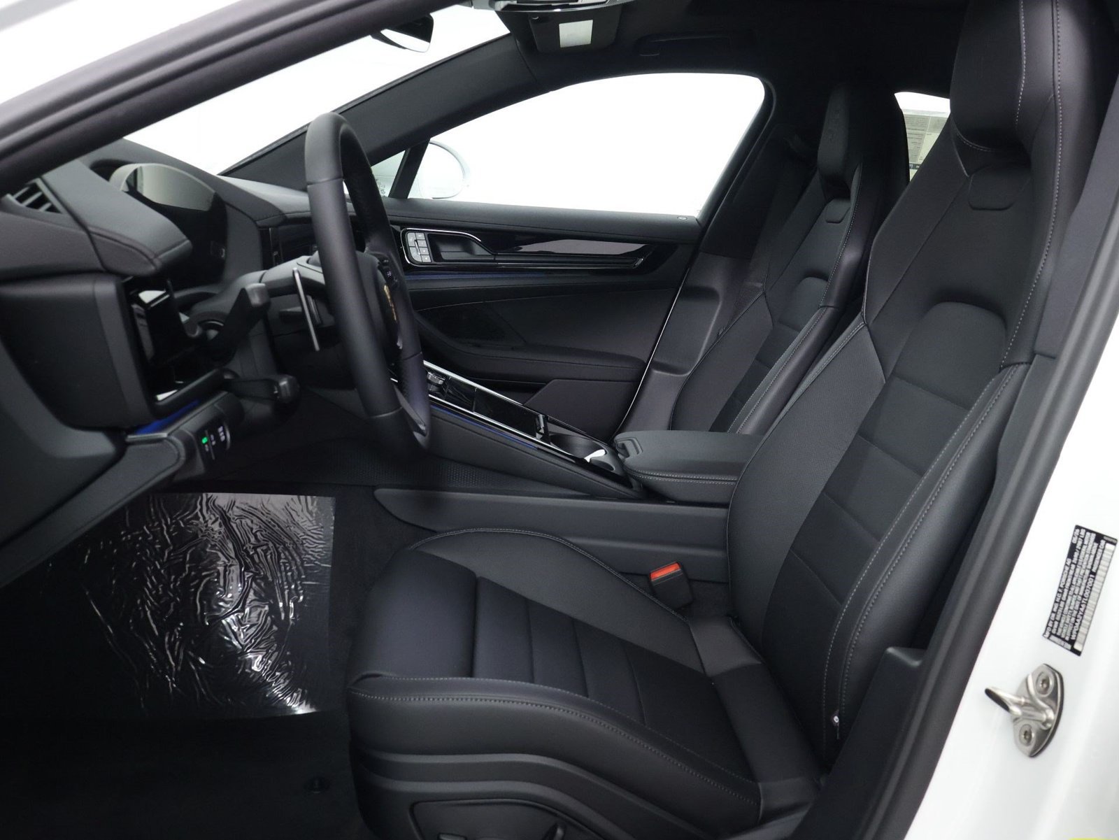 New 2026 Porsche Panamera RWD image 5