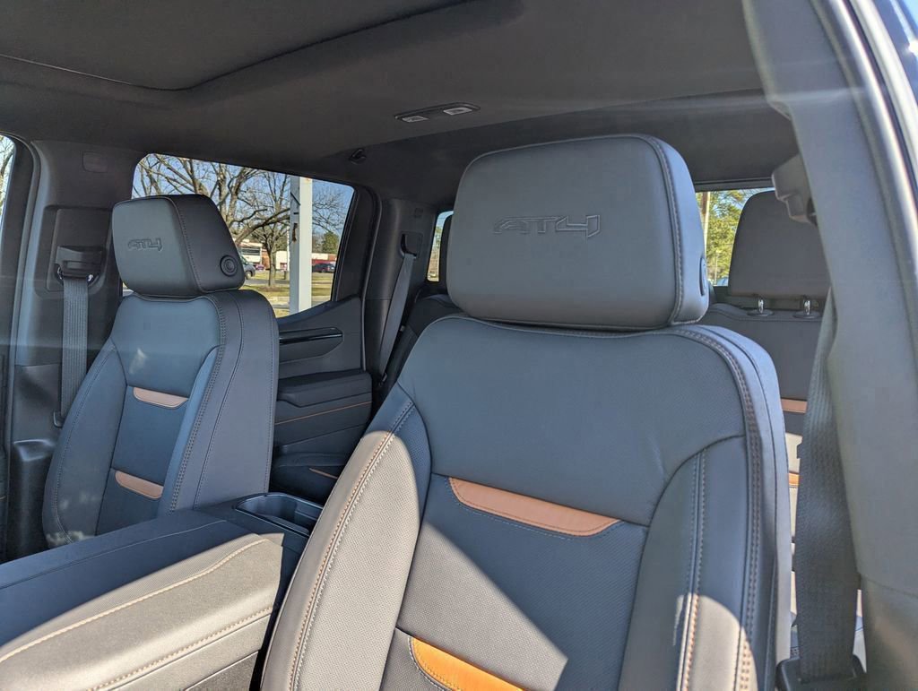 New 2026 GMC Sierra 1500 AT4 w/ AT4 Premium Package image 12