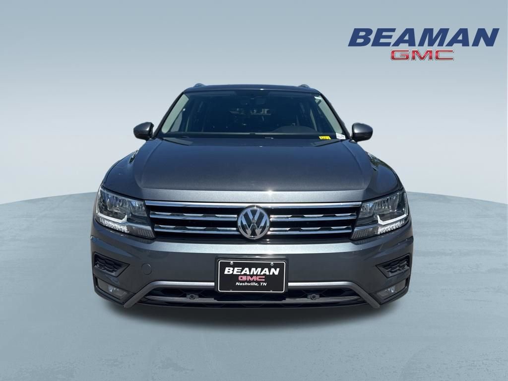 Used 2019 Volkswagen Tiguan SEL FWD image 2