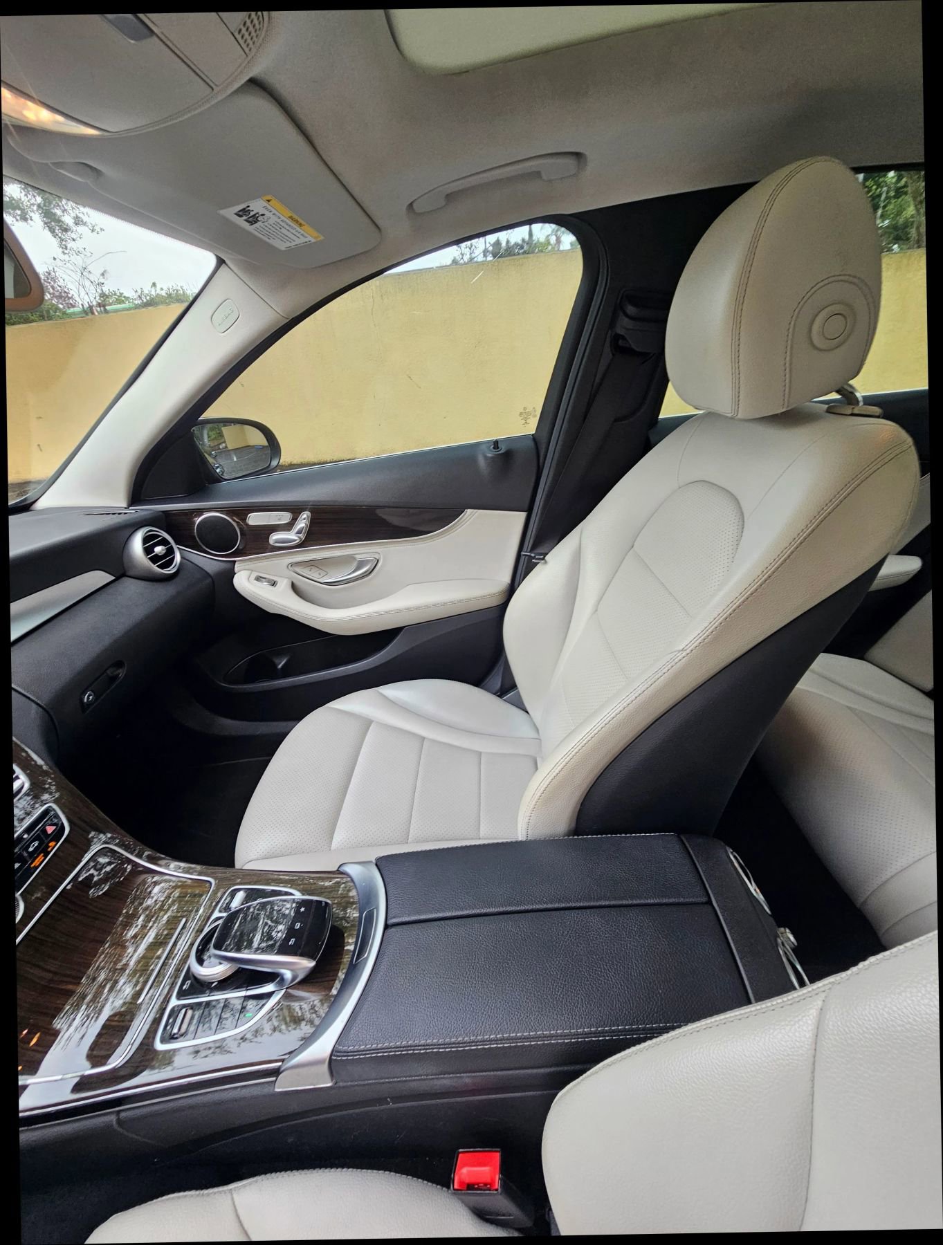 Used 2016 Mercedes-Benz C 300 4MATIC Sedan image 29