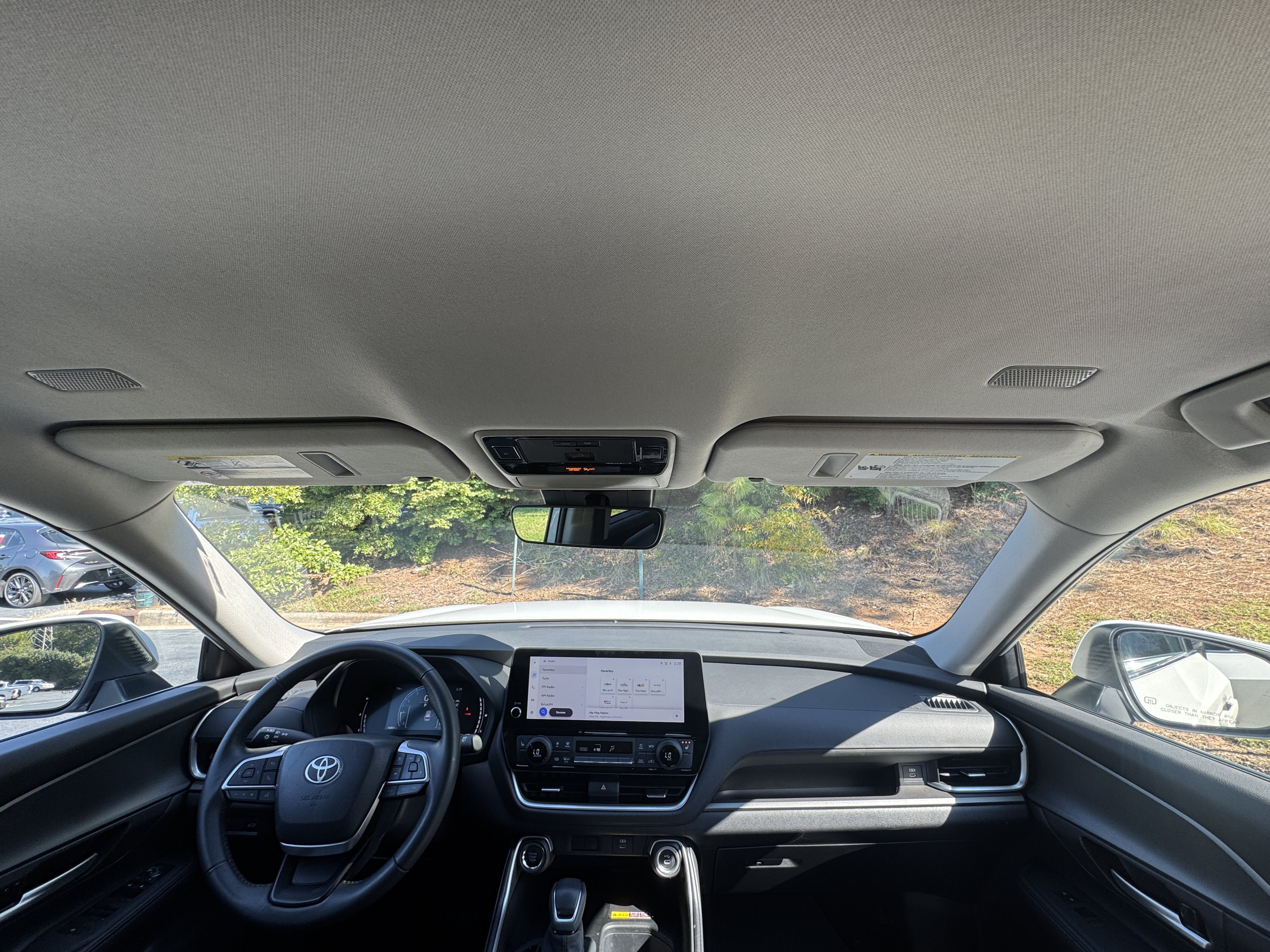 Used 2026 Toyota Grand Highlander AWD image 19