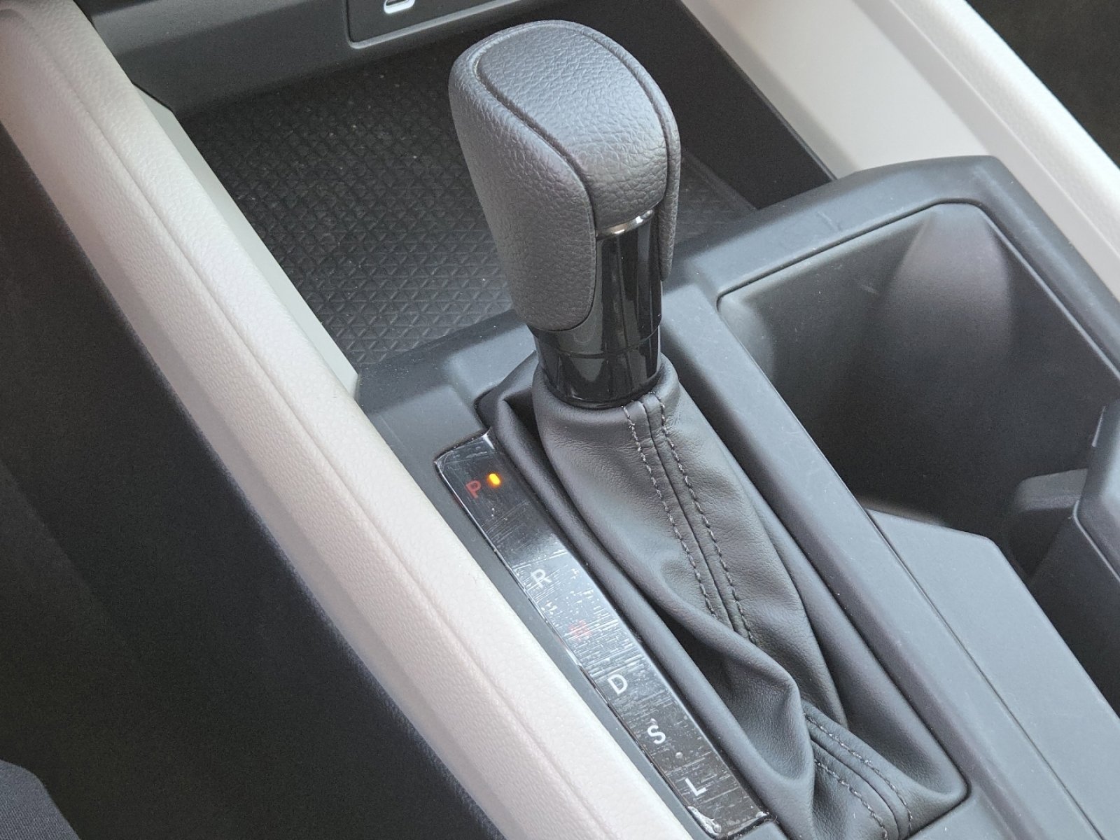 Used 2025 Honda Accord LX image 28