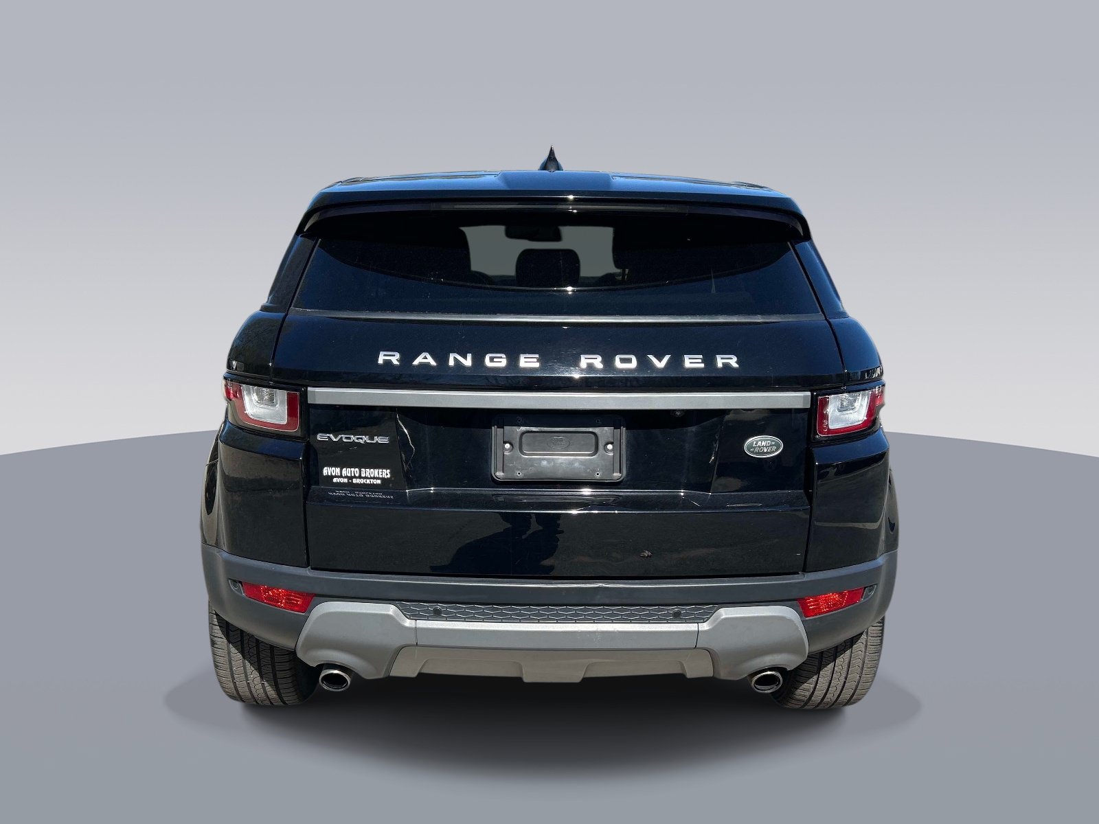 Used 2018 Land Rover Range Rover Evoque SE AWD/4WD image 4
