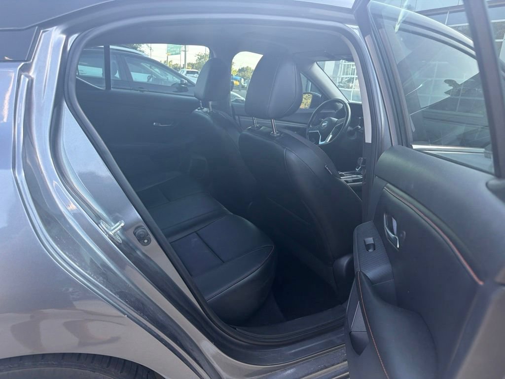 Used 2021 Nissan Sentra SR w/ SR Premium Package FWD image 8