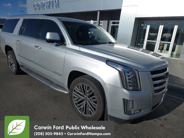 Used 2016 Cadillac Escalade ESV 4WD image 5