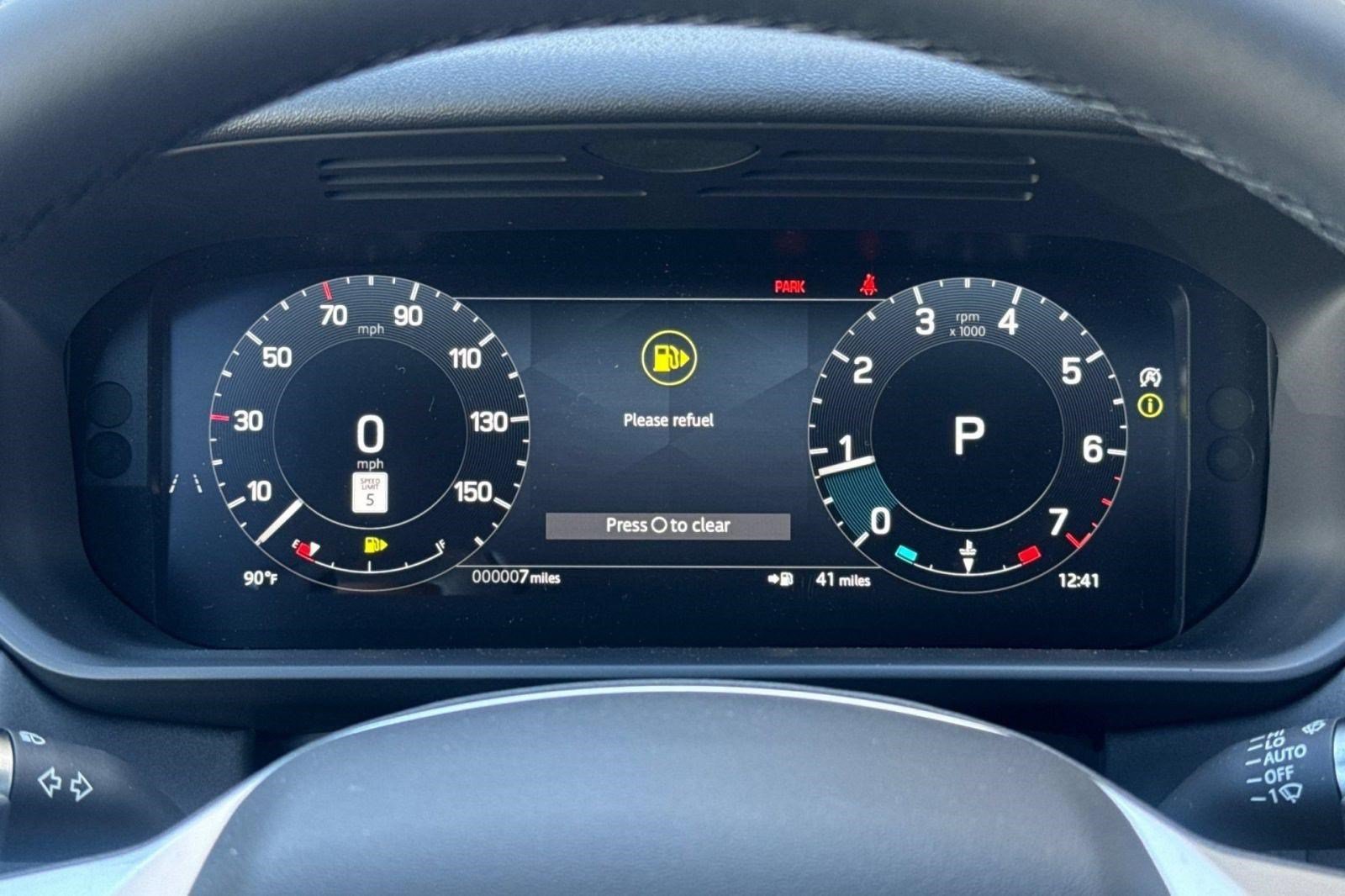 New 2026 Land Rover Discovery S AWD/4WD image 23