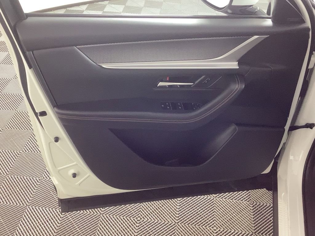 Certified 2024 MAZDA CX-90 Plug-In Hybrid w/ Premium Pkg image 21